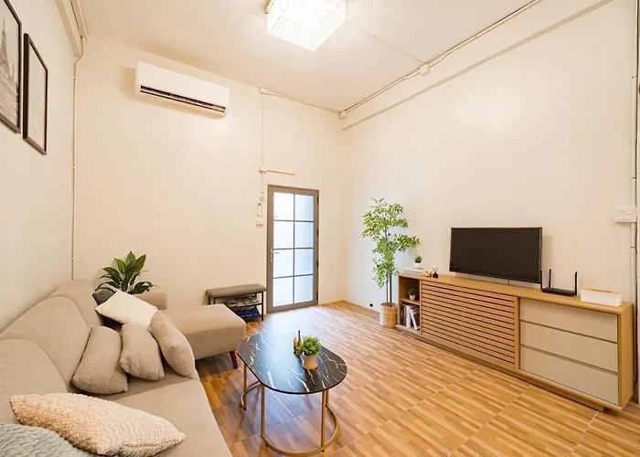 Gasthof Siam Place - Spacious Family House In