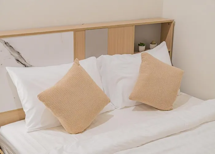 Gasthof Siam Place - Spacious Family House In Bangkok