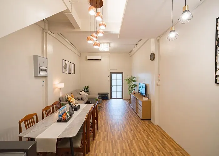 Gasthof Siam Place - Spacious Family House In Bangkok