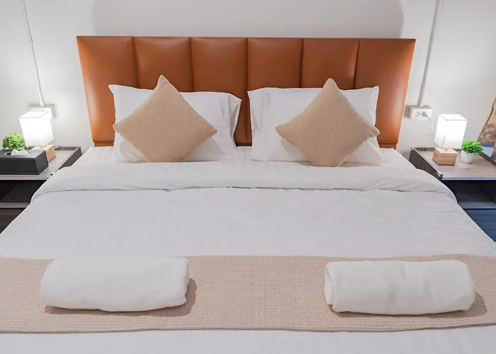 Siam Place - Spacious Family House In Gasthof Bangkok